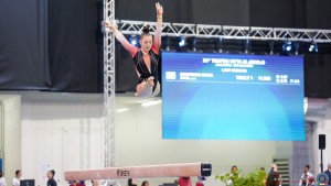 jr sfe01710 copia simone ferraro ph